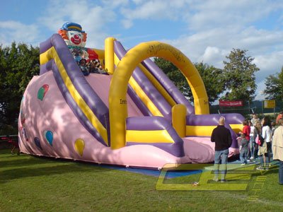Riesenrutsche Clown mieten bei Oppermann Events