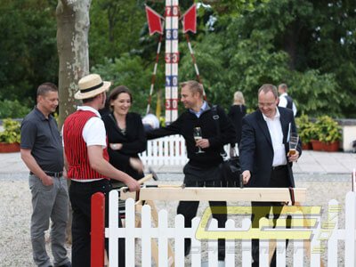 Nagelbalken mieten bei Oppermann Events