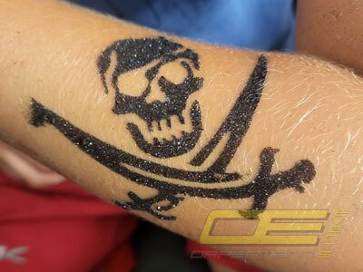 Glitzer Tattoos mieten bei Oppermann Events
