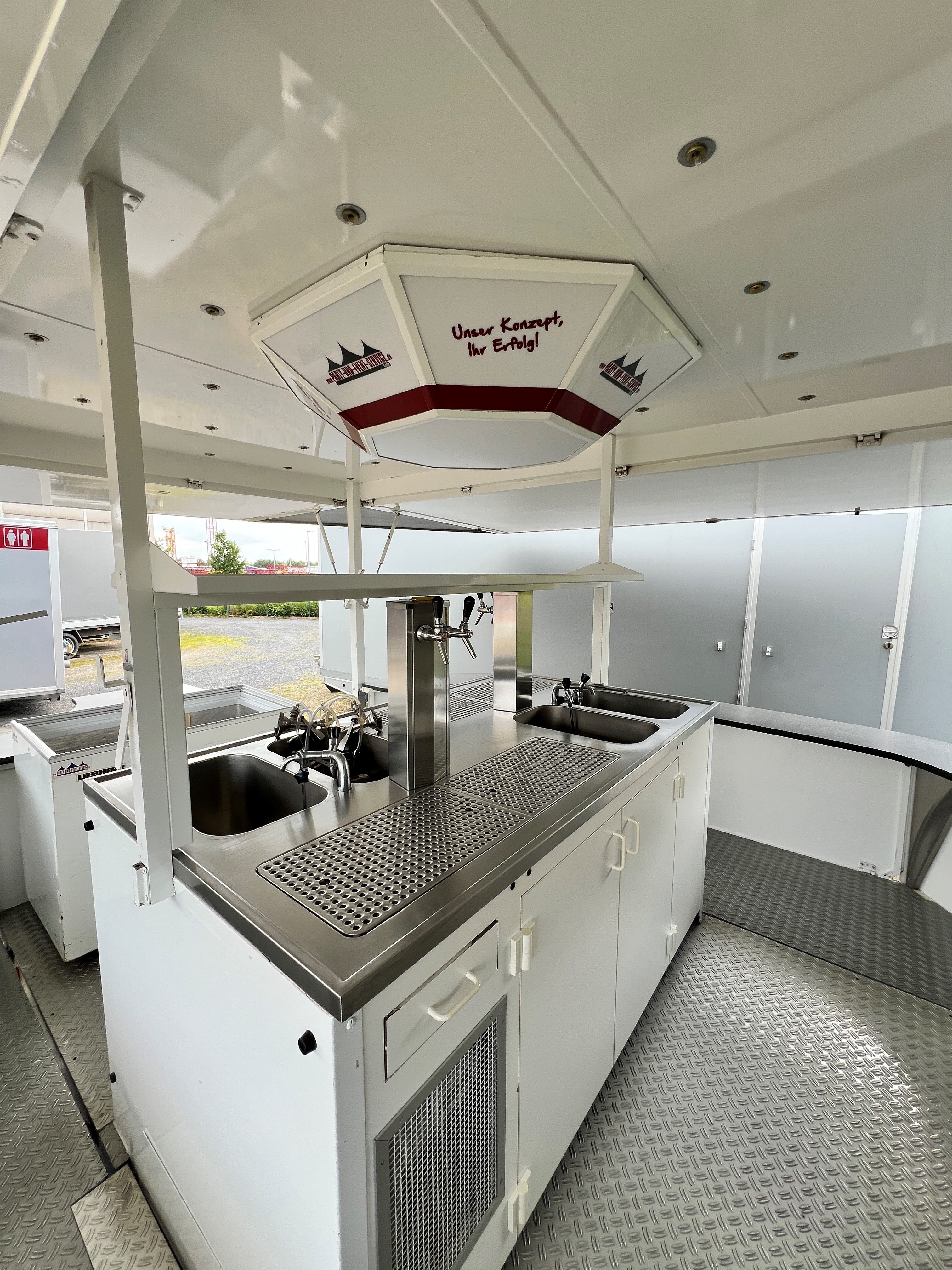 Ausschankwagen Bierwagen ZAPFANLAGE 4-leitige Bieranlage – 3