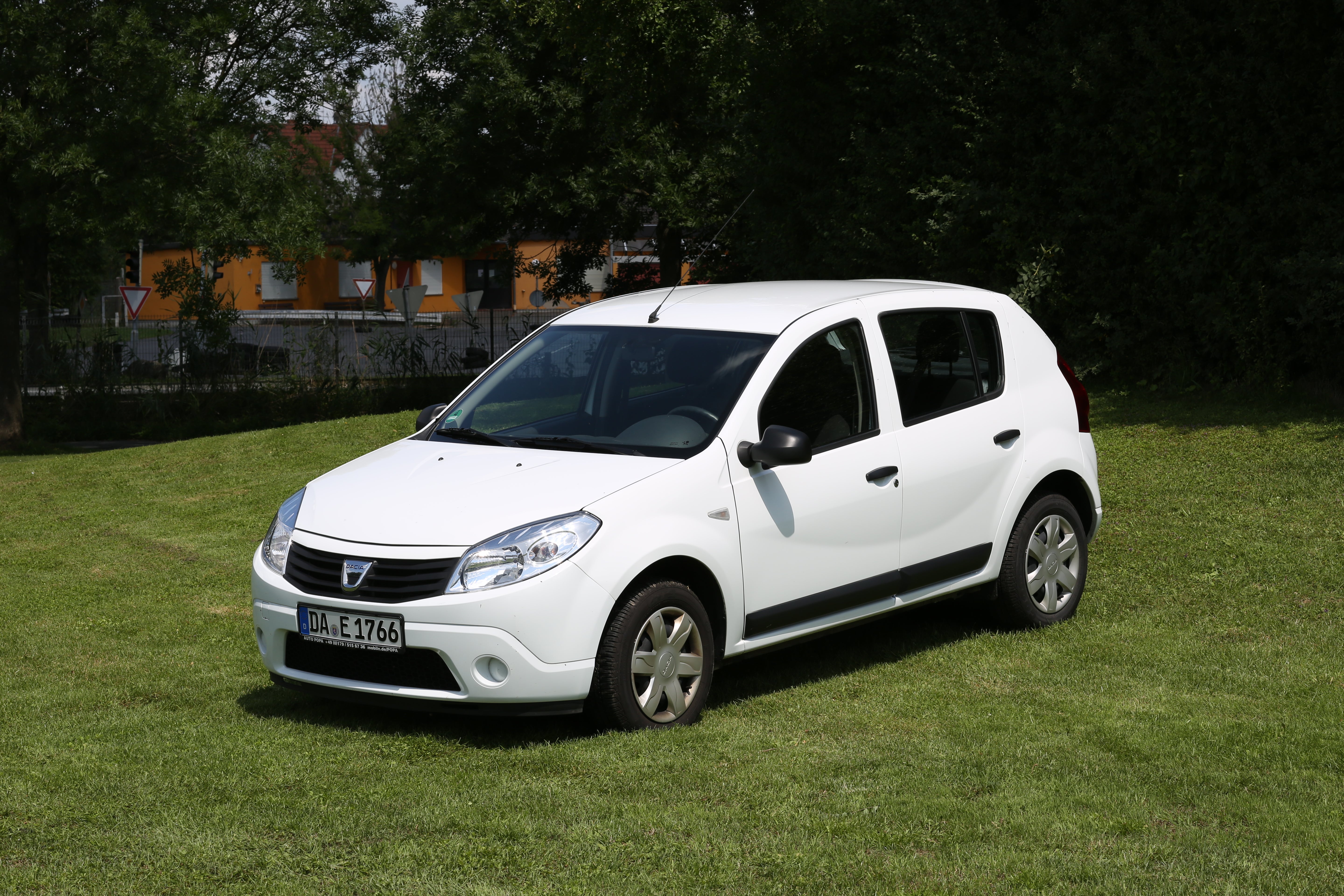 PKW z. B. VW Polo ab 30.- Euro nur laufen ist billiger !!!