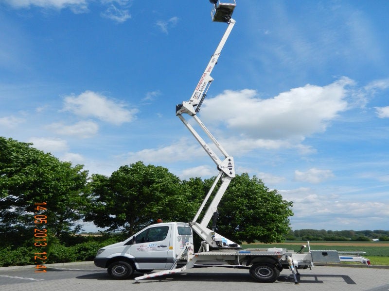 Arbeitsbühne Hubsteiger bis 22m – 3