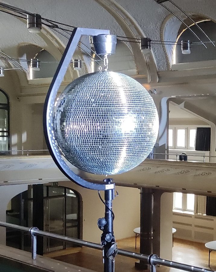 Lichtstativ für Spiegelkugel mieten