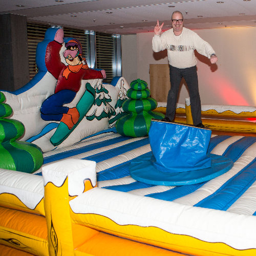 Snowboard Simulator mieten bei Crypton Event GmbH (GF Jörg Cziesla)