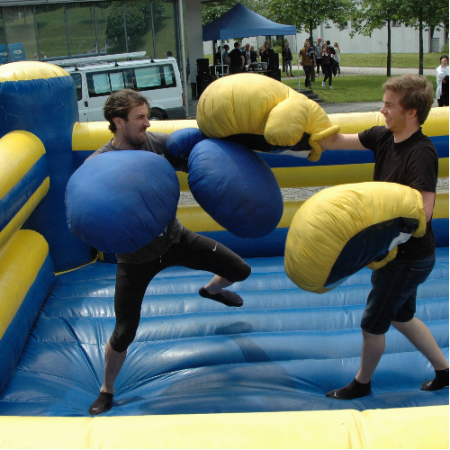 Bouncy Boxing | Aufblasbarer Boxring mieten bei Crypton Event GmbH (GF Jörg Cziesla)