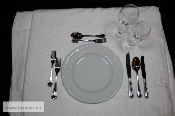 deluxe komplettes Gedeck Preis pro Nutzungstag mieten