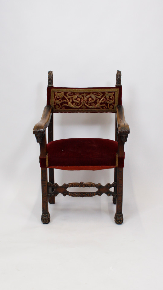 Thron – Accessoires – Rot (Thron) mieten
