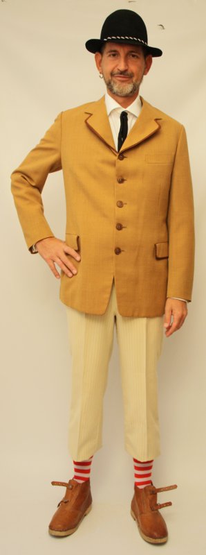 Tessiner – Schweizer Tracht (Jacke, Hose, Hemd, Hut und Krawatte) mieten