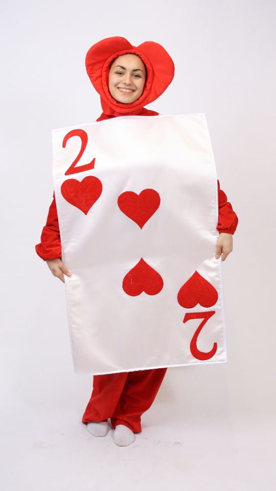 Spielkarte Herz 2 – Poker Outfit (Overall, Überwurf und Haube) mieten