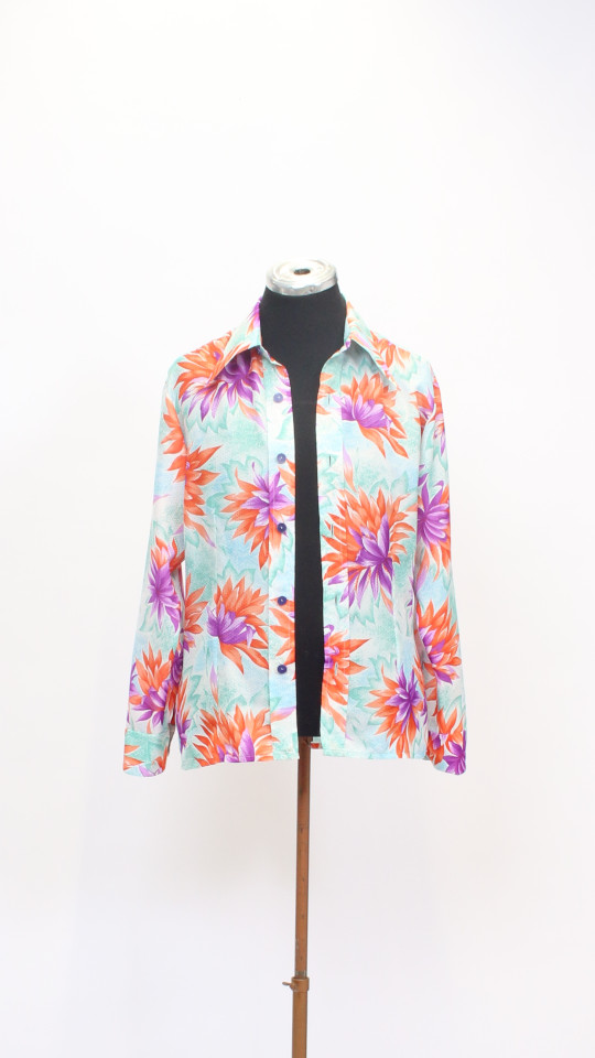 70er Jahre – Hawaii Outfit (Hemd, Strohhut und Brille) mieten