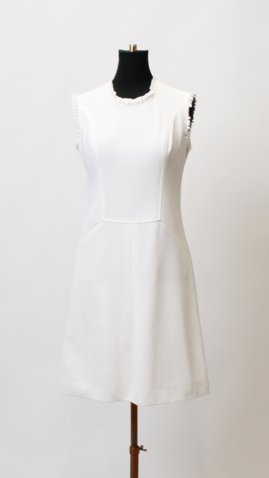 60er Jahre Outfit – Damen – Weiß (Kleid und Ohrringe) mieten