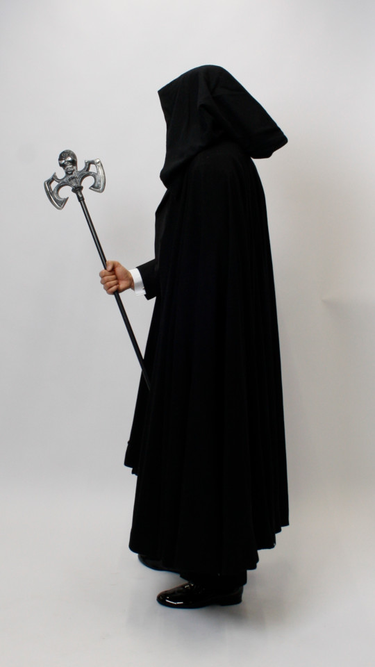 Der Tod – Sensenmann – Halloween Outfit (Cape, Schnürhemd und Axt) mieten
