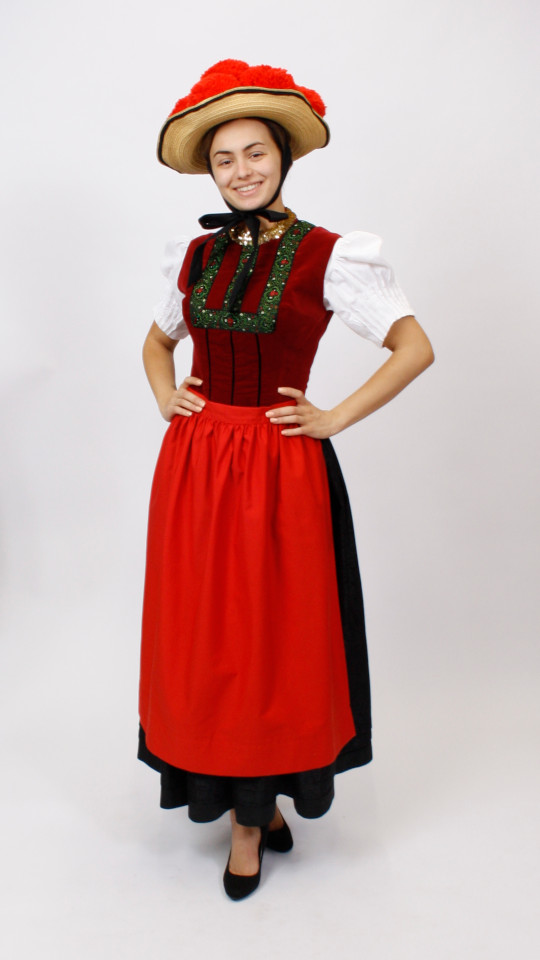 Schwarzwälder Tracht (Mieder, Rock, Schürze und Hut) mieten