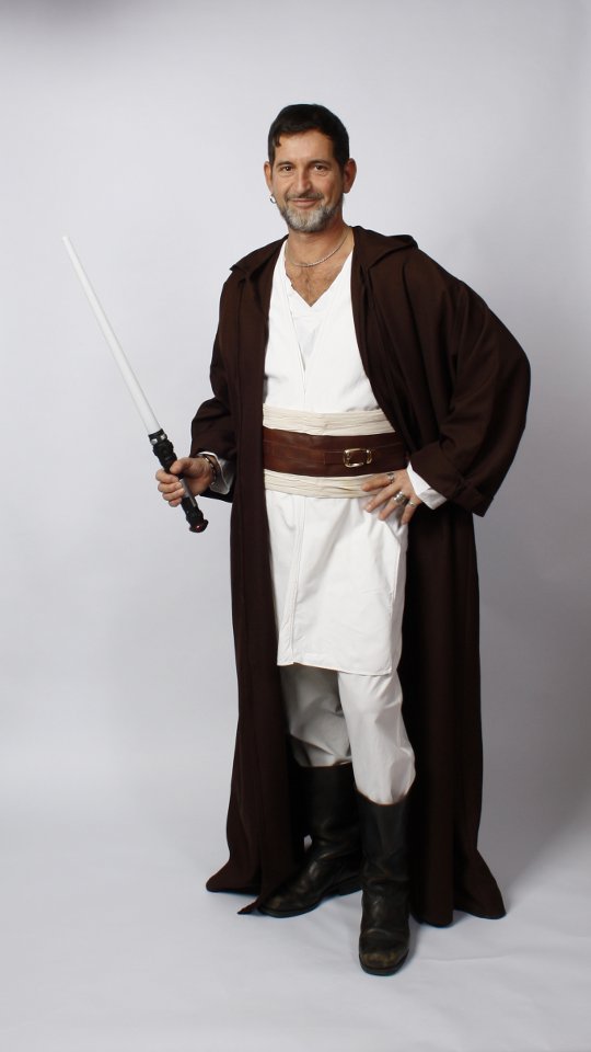 Star Wars – Jedi Ritter Outfit (Umhang, Hemd, Hose, Gürtel, Lichtschwert und Ledergamasche