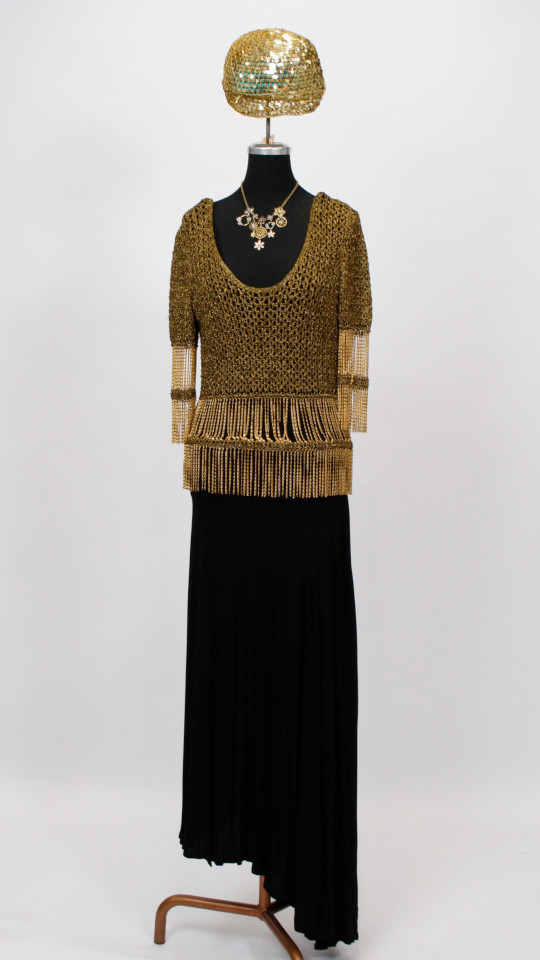 20er Jahre Outfit – Damen – Schwarz-Braun (Kleid, Kette und Kappe) mieten