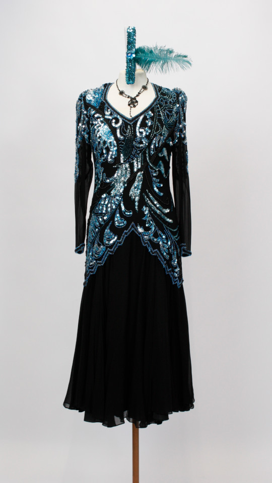 20er Jahre – Charleston Outfit – Damen – Schwarz-Blau (Kleid und Kette) mieten