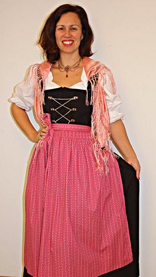 Salzburger Tracht – Damen (Kleid, Schürze, Bluse und Tuch) mieten