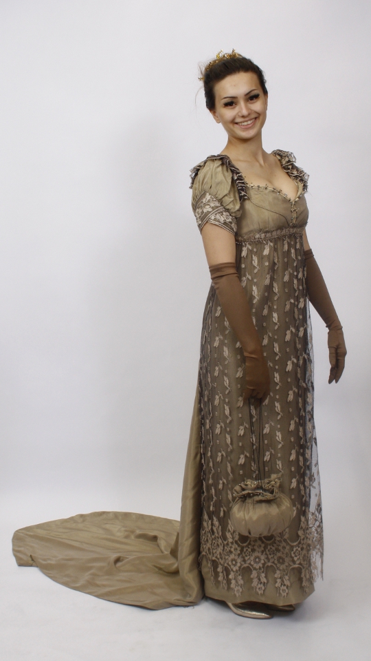 Empirekleid – 18. Jahrhundert – Outfit (Kleid, Handschuhe und Pompadure) mieten