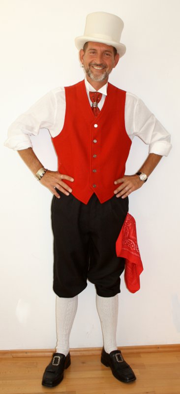 Schweizer – Schwyzer Tracht – Herren (Weste, Hose, Hemd, Krawatte, Zylinder, Kniestrümpfe 