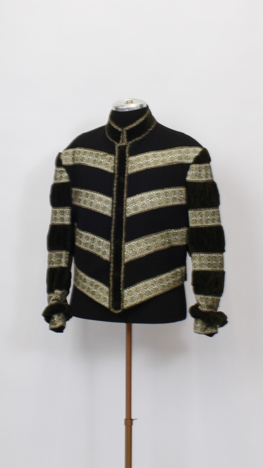 Mittelalter – Edelmann Outfit – Grün-Gold (Jacke und Barett) mieten