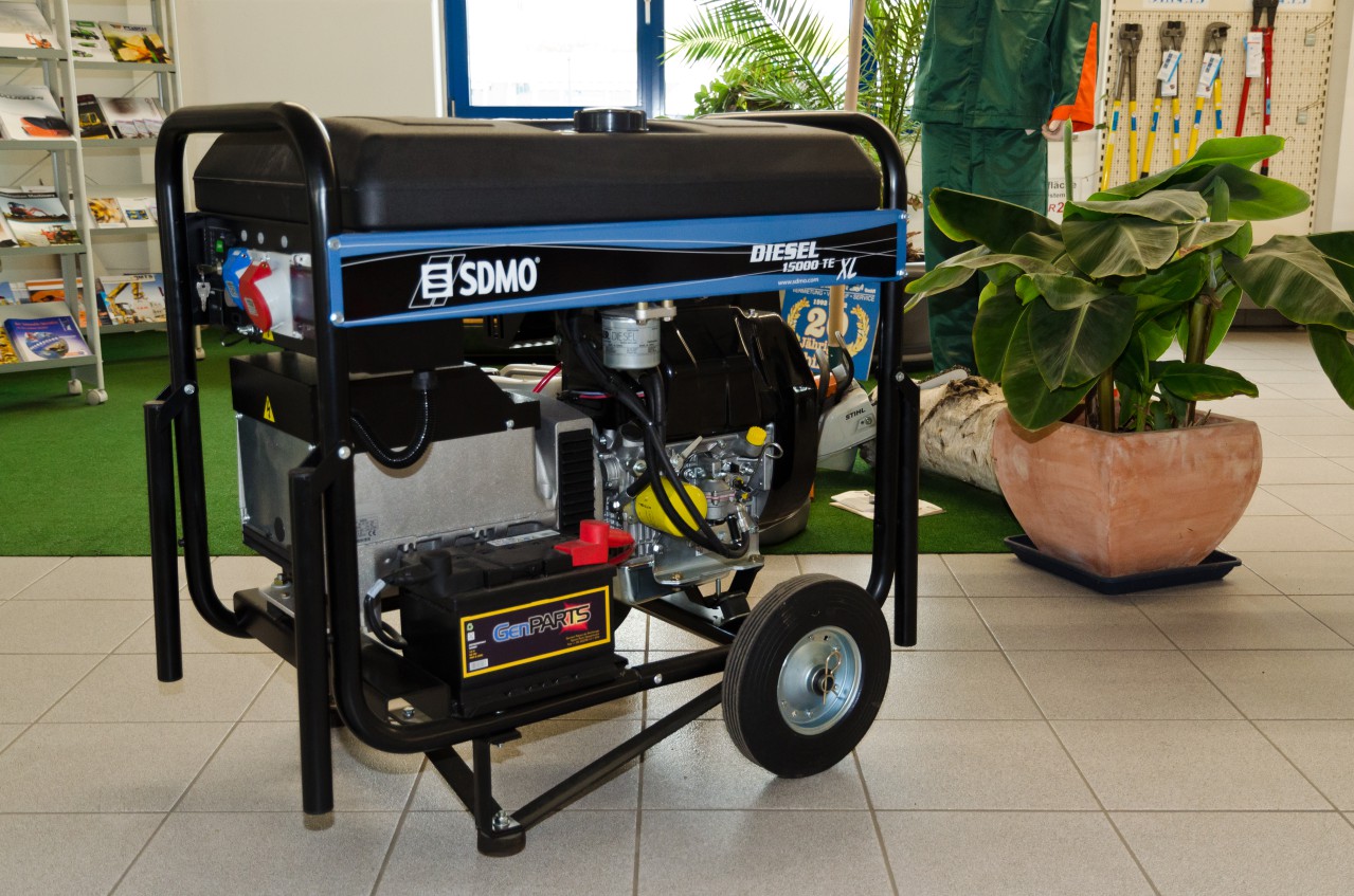 Stromerzeuger – Notstromaggregat 6,0 KW / 380 u. 220 V mieten bei Ziesmann Baugeräte GmbH