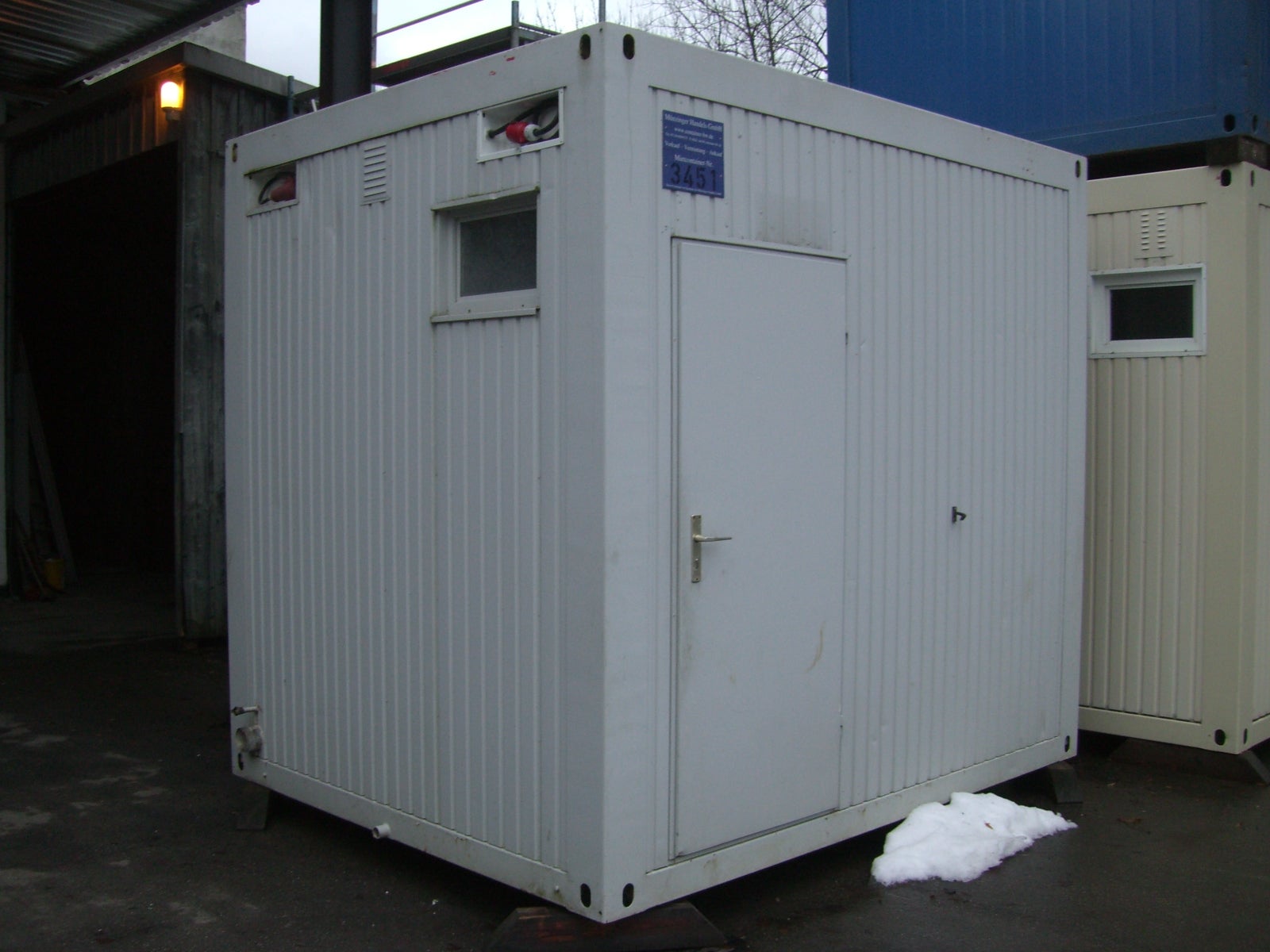 Sanitärcontainer, ca. 3,06 x 2,44 x 2,80, Mietcontainer
