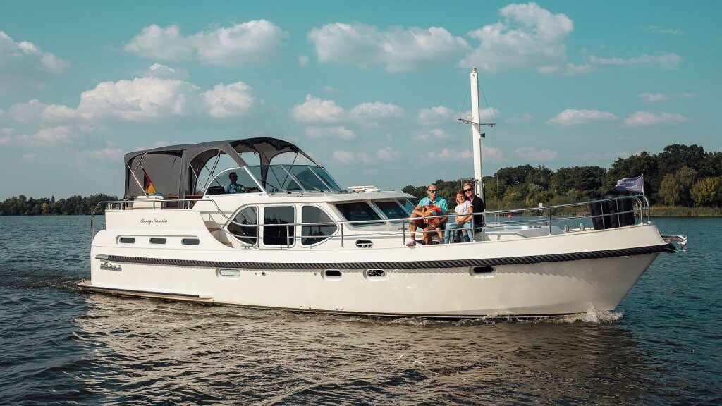ABIM-Classic 128 "Romy-Namika" mieten