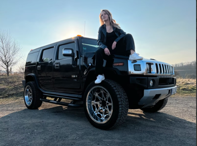 MEGA HUMMER H2 zum ***SELBER FAHREN***Der HUMMER H2 mit seiner Mega V8 Hamann Sortauspuffanlage und 24 Zoll Chromefelgen ist einzigartig!!! – 3