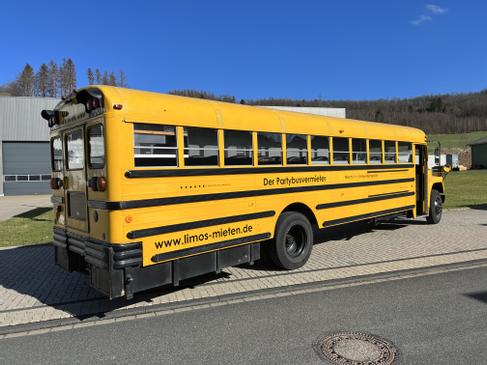 US Party Schoolbus Partybus Junggesellenenabschied für JGA Stripper Stripshow mieten Partybus Eventbus - Perfekt für Junggesellenenabschied und Weihnachtsfeiern – 3