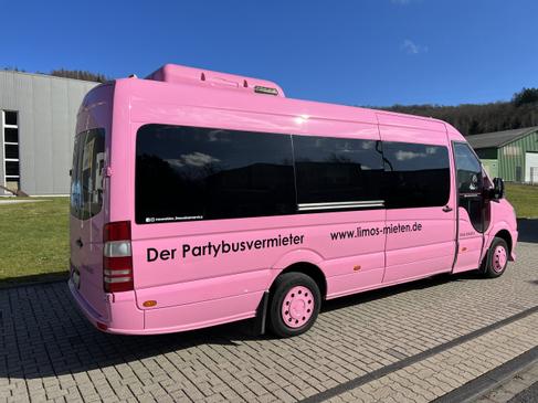 Partybus Junggesellenenabschied Pink für JGA - Pinker Partybus Eventbus - Perfekt für Junggesellenenabschied – 3