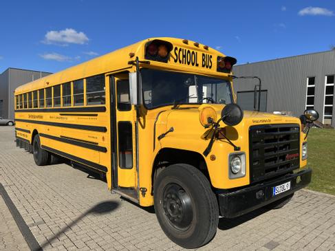 US Party Schoolbus Partybus Junggesellenenabschied für JGA Stripper Stripshow mieten Partybus Eventbus - Perfekt für Junggesellenenabschied und Weihnachtsfeiern – 2