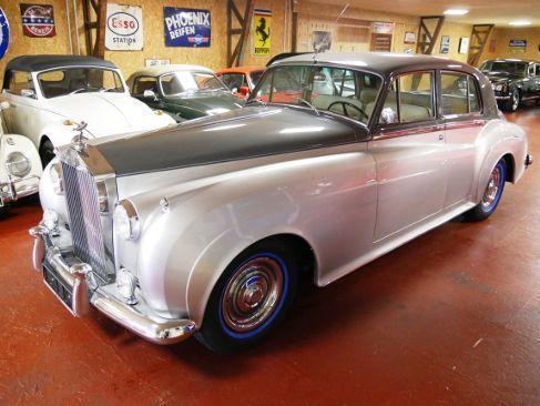 Rolls Royce Silver Cloud V8 von 1960 mit Chauffeur – 4