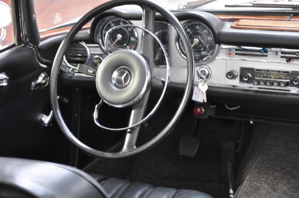 Mercedes Benz  230 SL Pagode Cabrio 1964 "automatik" zum Selbstfahren – 4