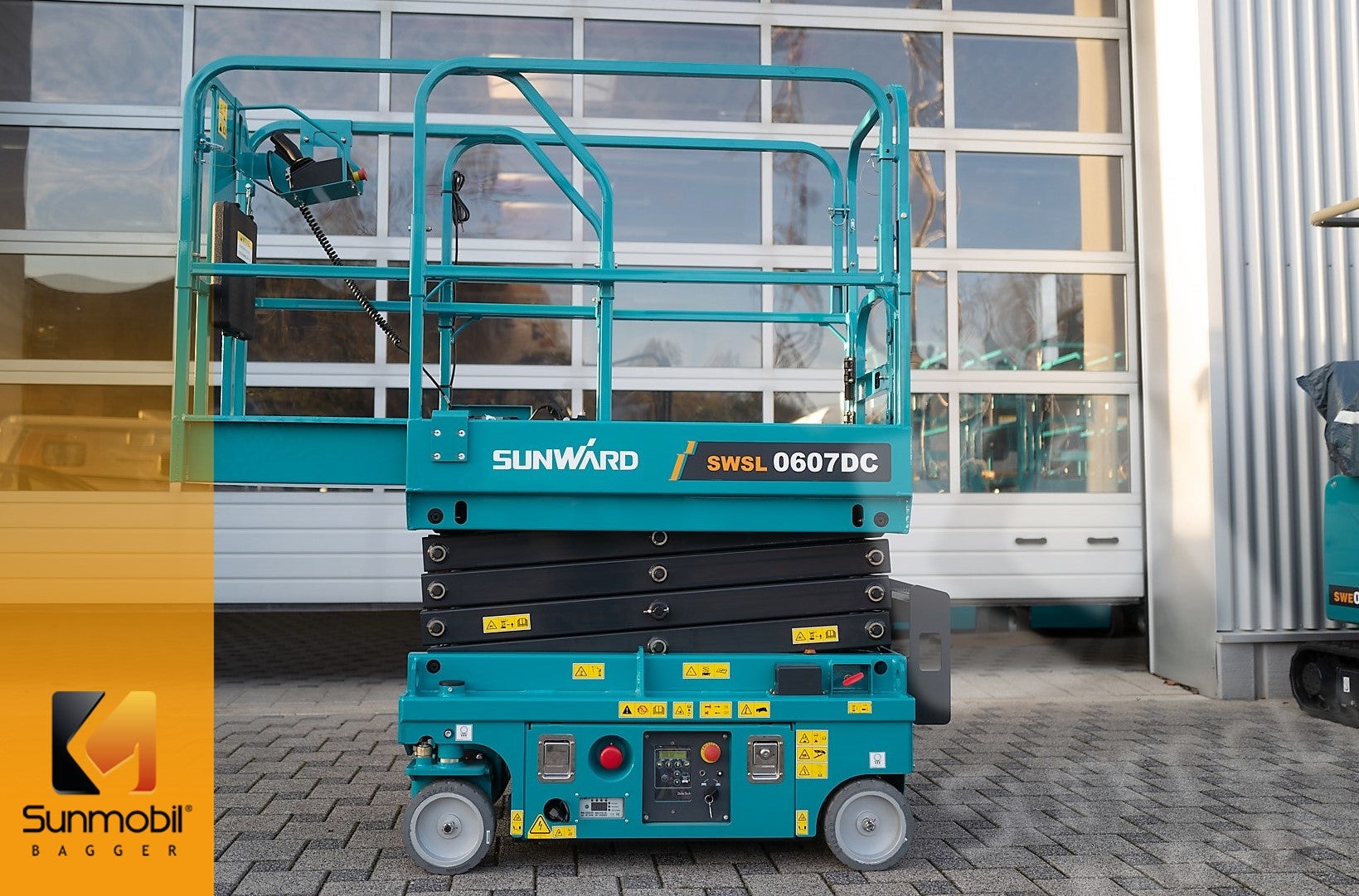 Scherenarbeitsbühne 6m elektrisch Sunward SWSL0607DC – 3