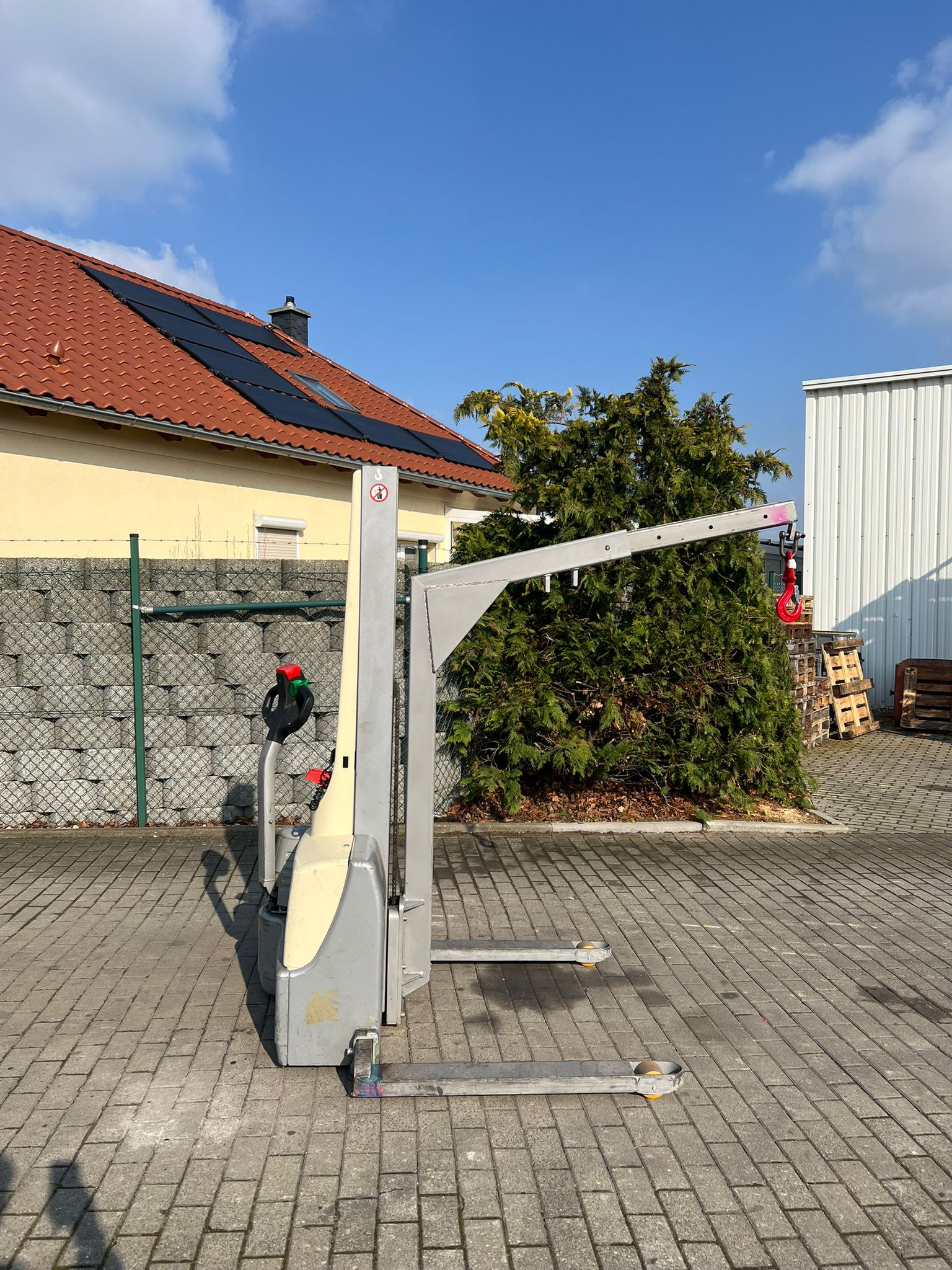 Mic EMB10G-115-160E Swift Kranausf. mieten bei Stapler-Service Schütze GmbH & Co. KG