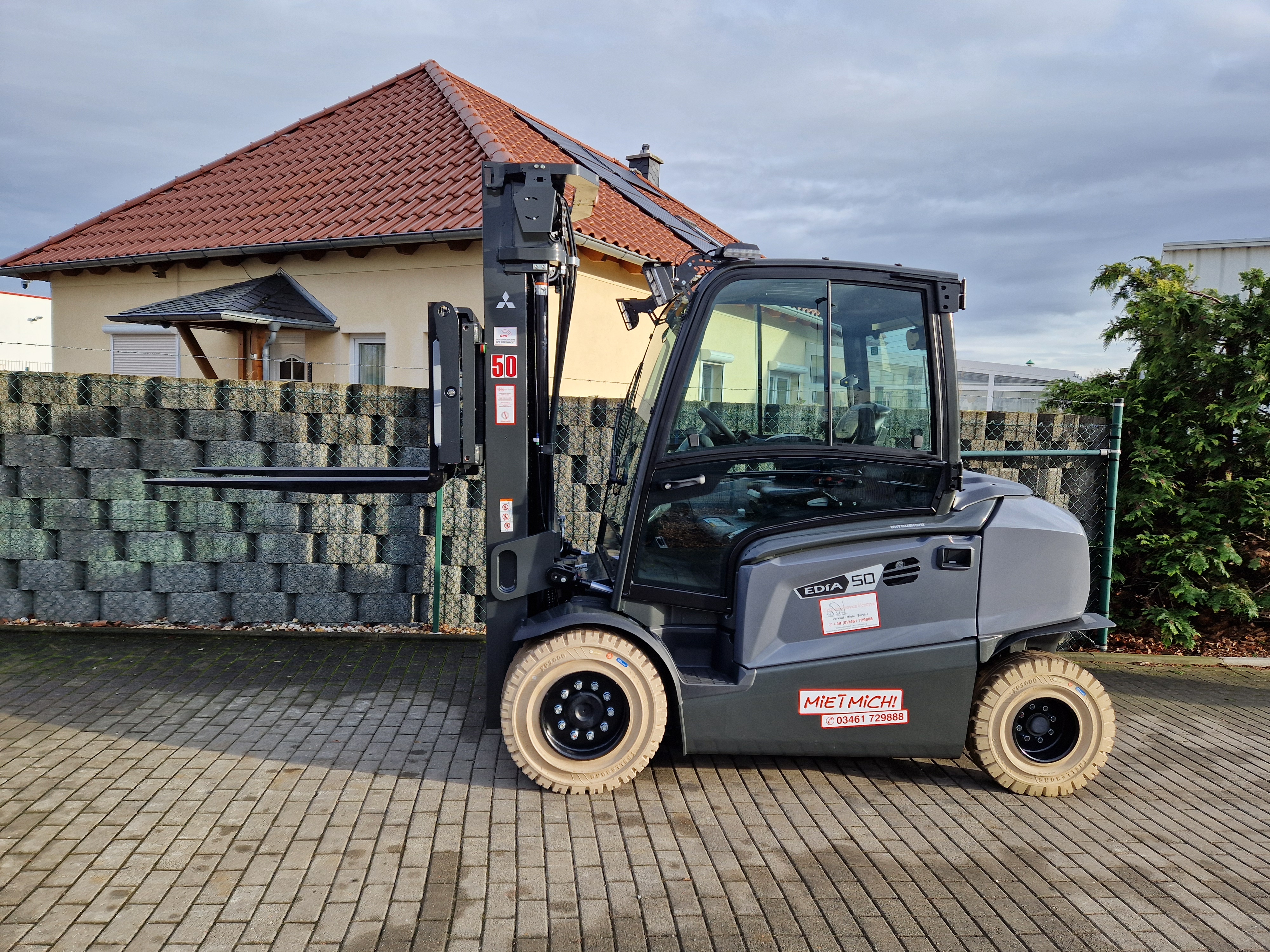 Mitsubishi FB50NH mieten bei Stapler-Service Schütze GmbH & Co. KG