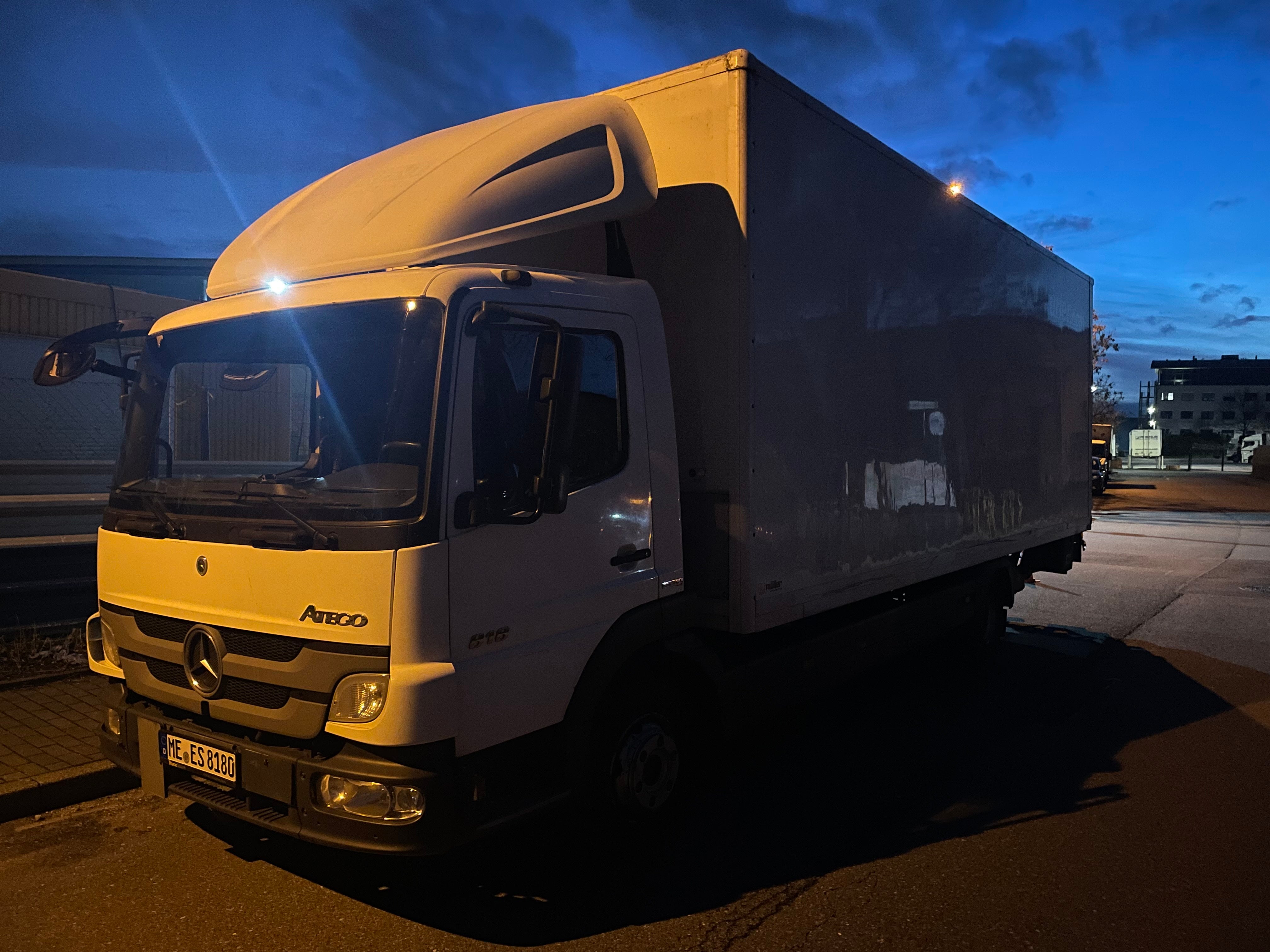 LKW 7,5 to mit Ladebordwand