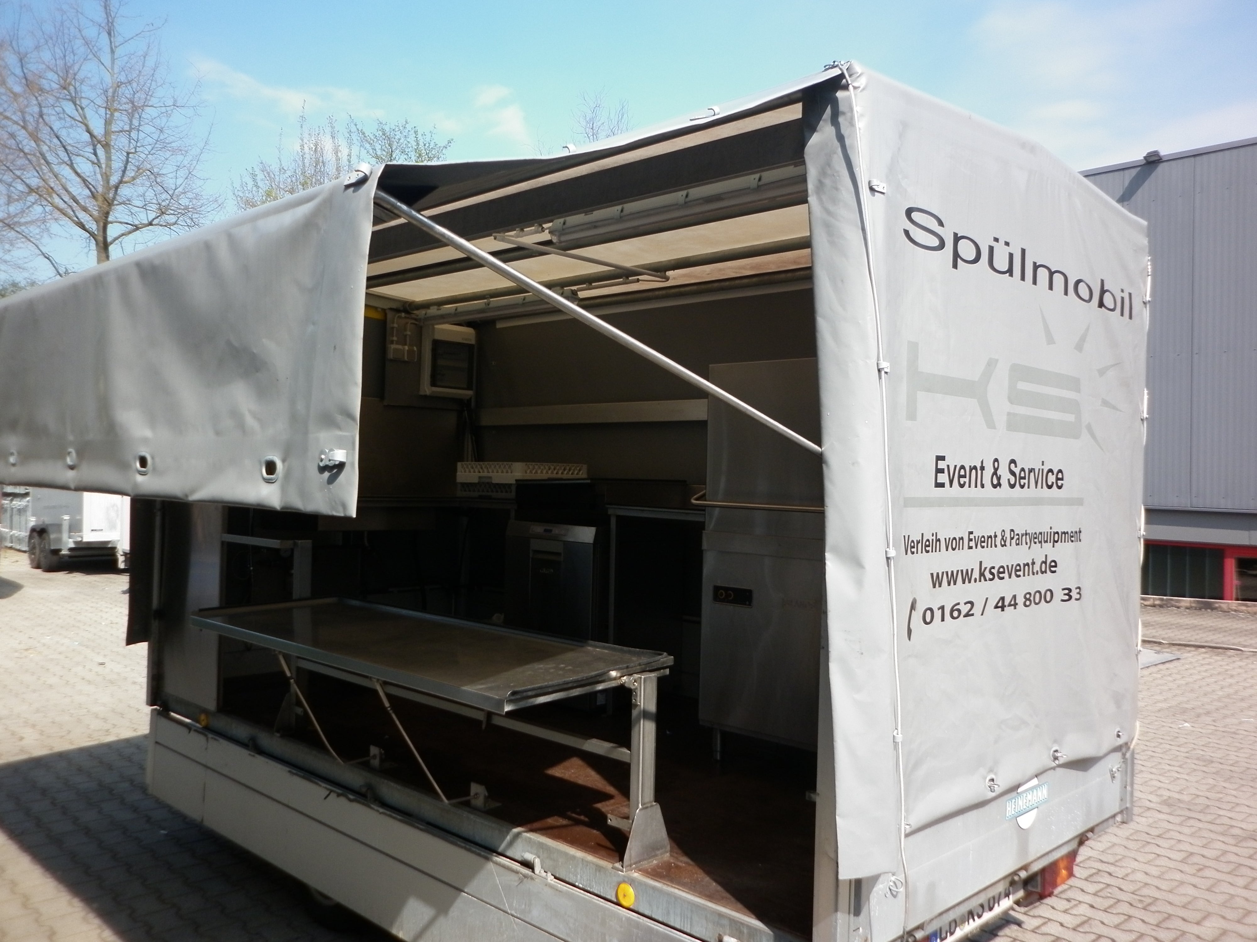 Spülmobil / Geschirrmobil / Geschirrspülmobil / Spülmaschine / Gläserspüle