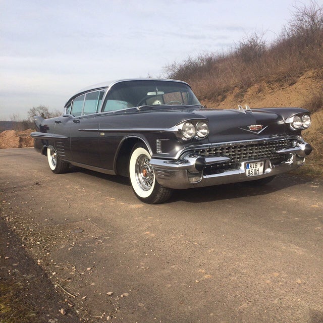 Cadillac Sedan De Ville von 1958 als Hochzeitsfahrzeug – 4