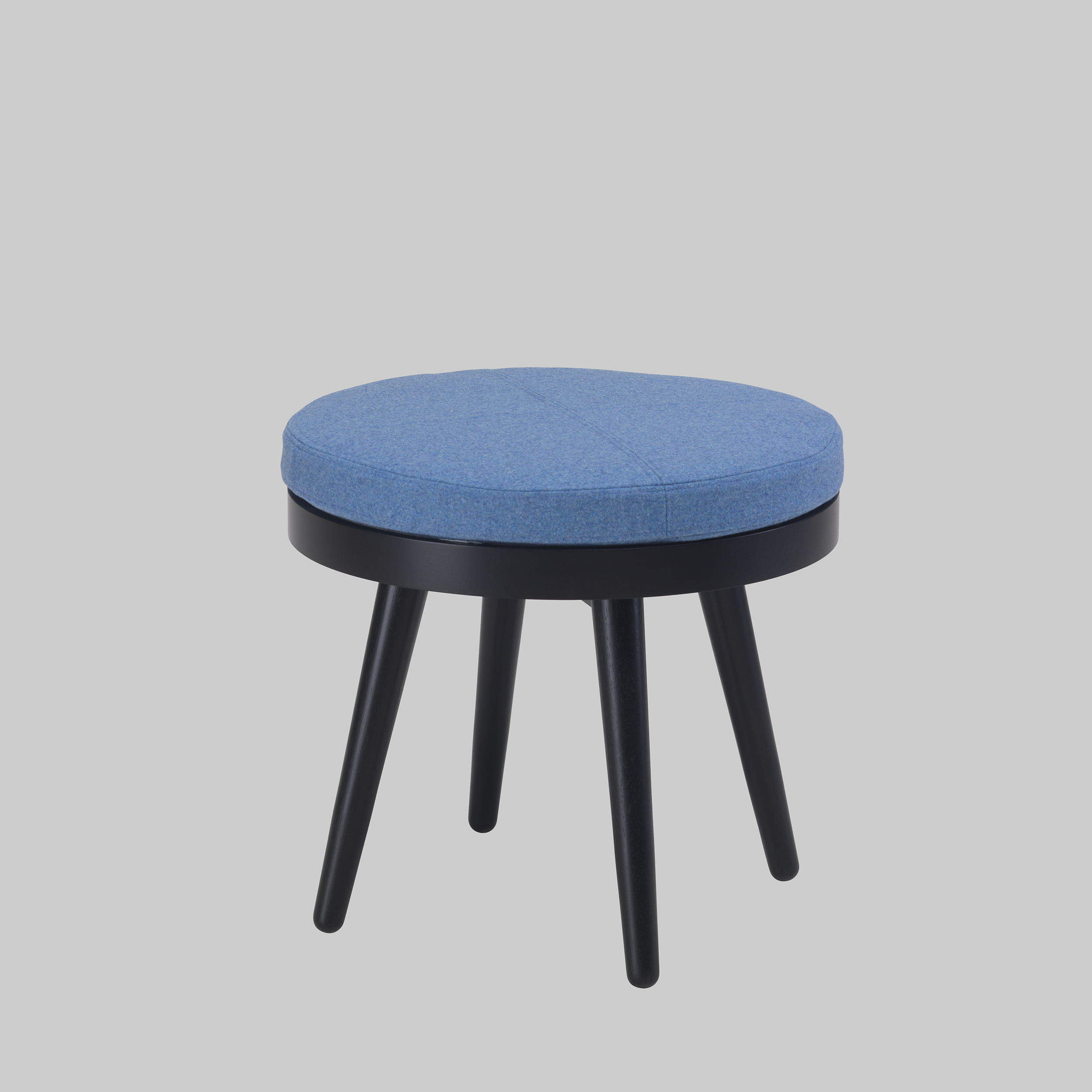 Hocker ALMA Hellblau / Schwarz mieten bei ADEXPO