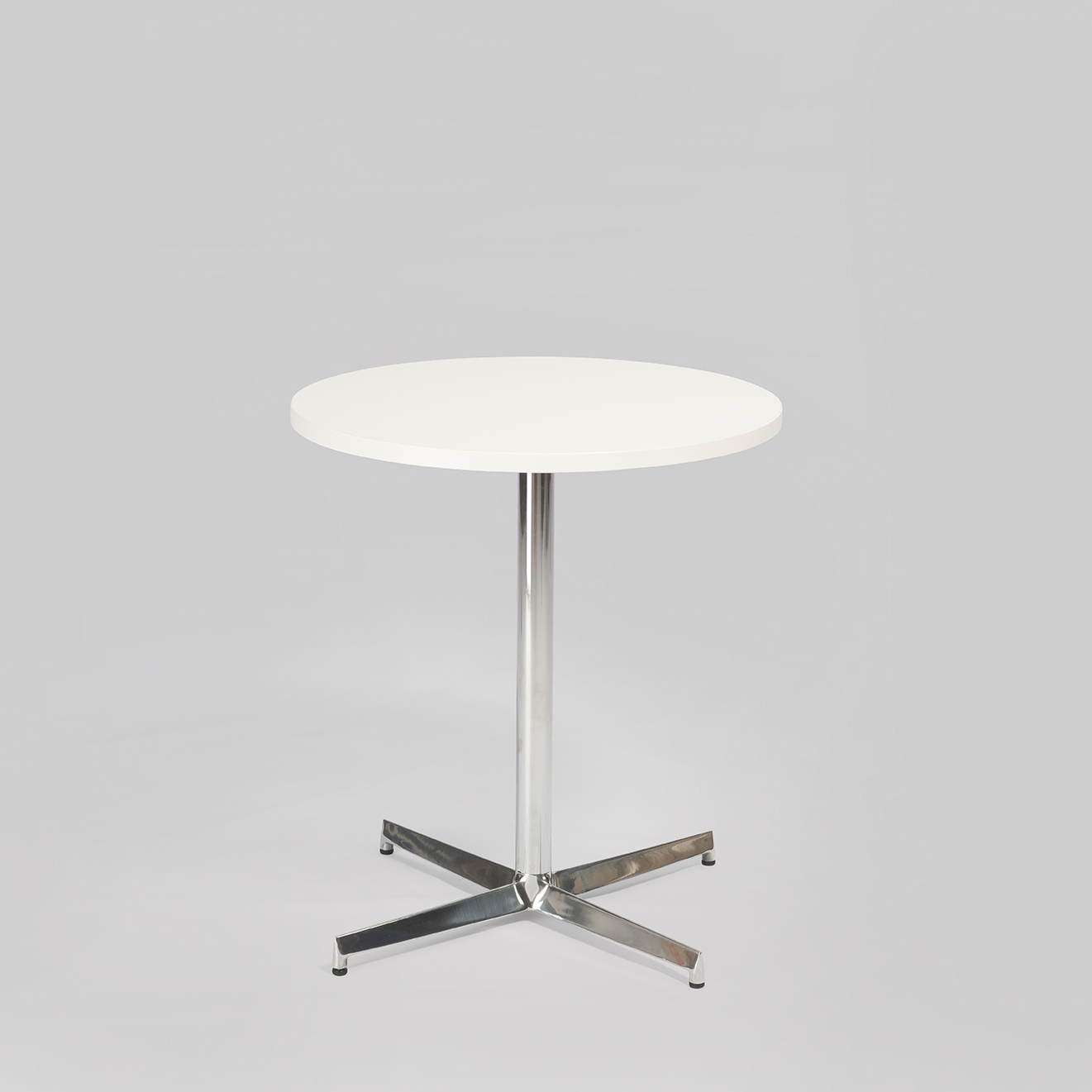 Sitztisch MILL Ø65 Weiss / Aluminium mieten bei ADEXPO