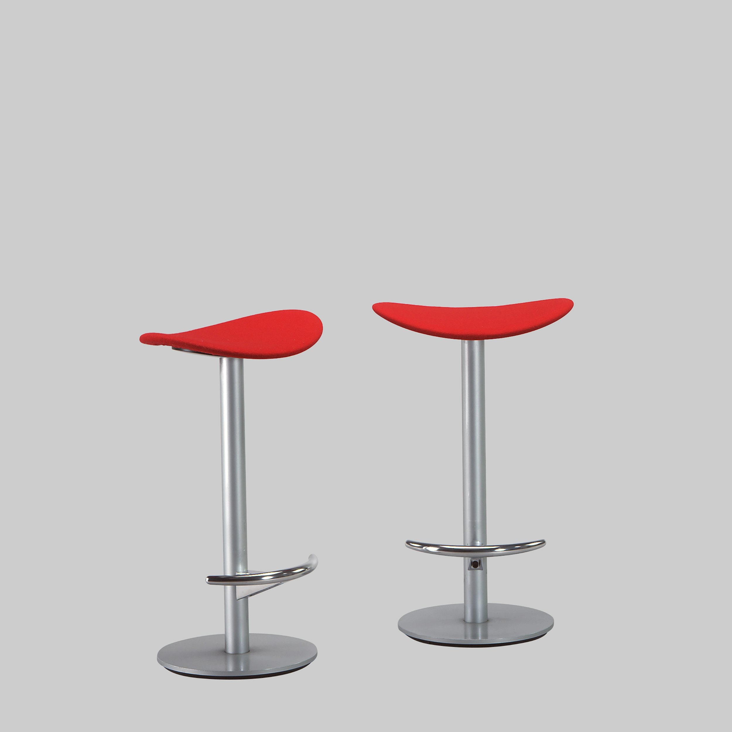 Thekenhocker COMA Rot / Aluminium mieten bei ADEXPO