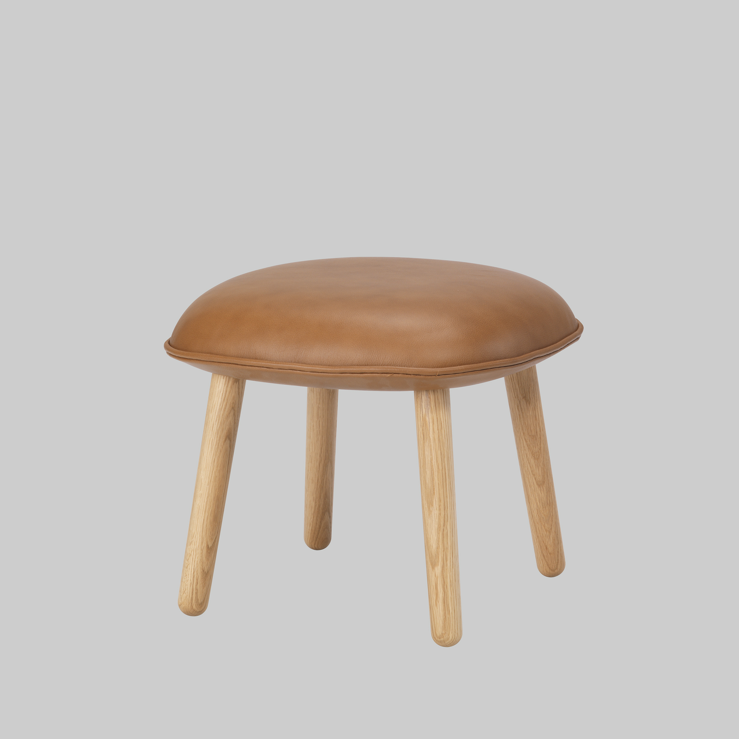 Hocker ACE Cognac / Eiche mieten bei ADEXPO