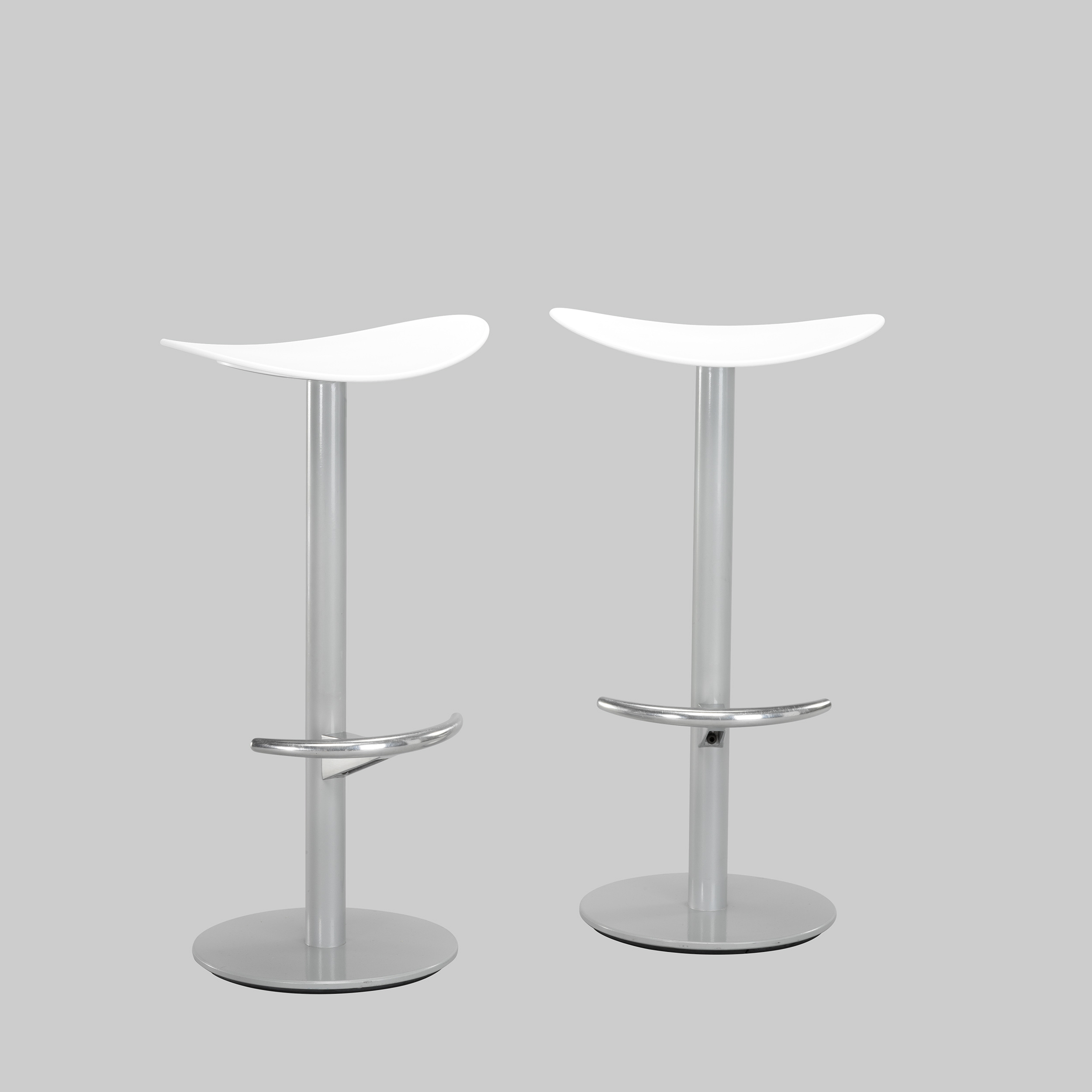 Barhocker COMA Weiss / Aluminium mieten bei ADEXPO