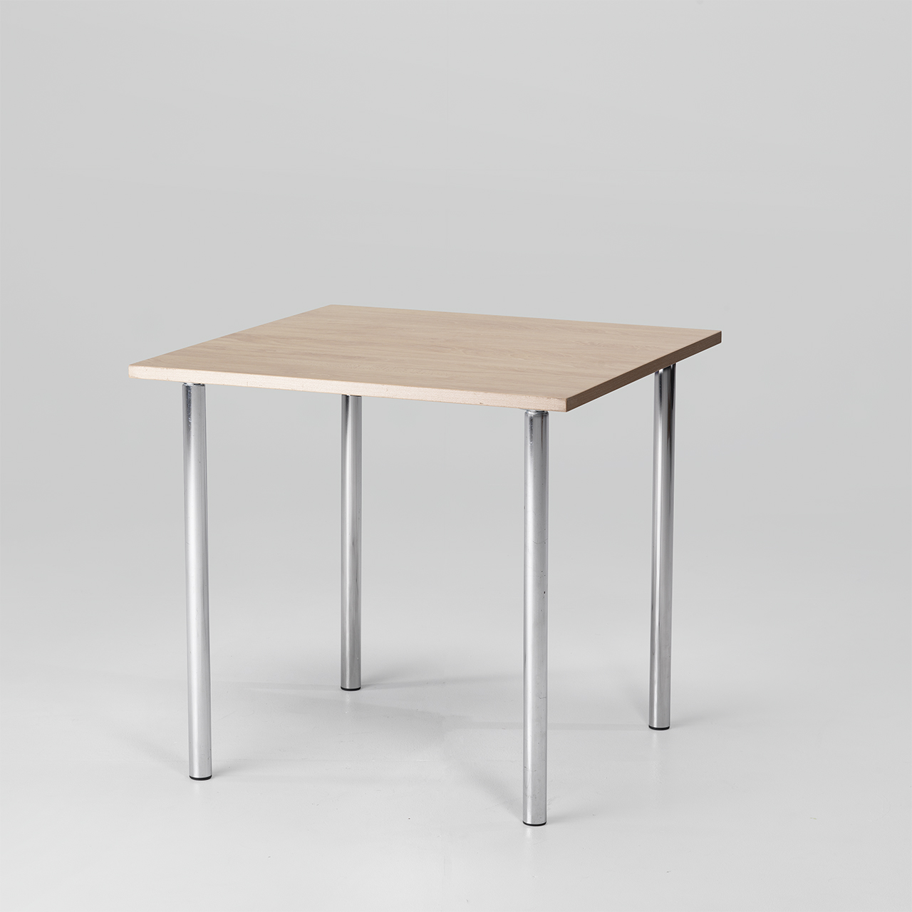 Sitztisch TWISTER 80×80 Eiche / Chrom mieten bei ADEXPO