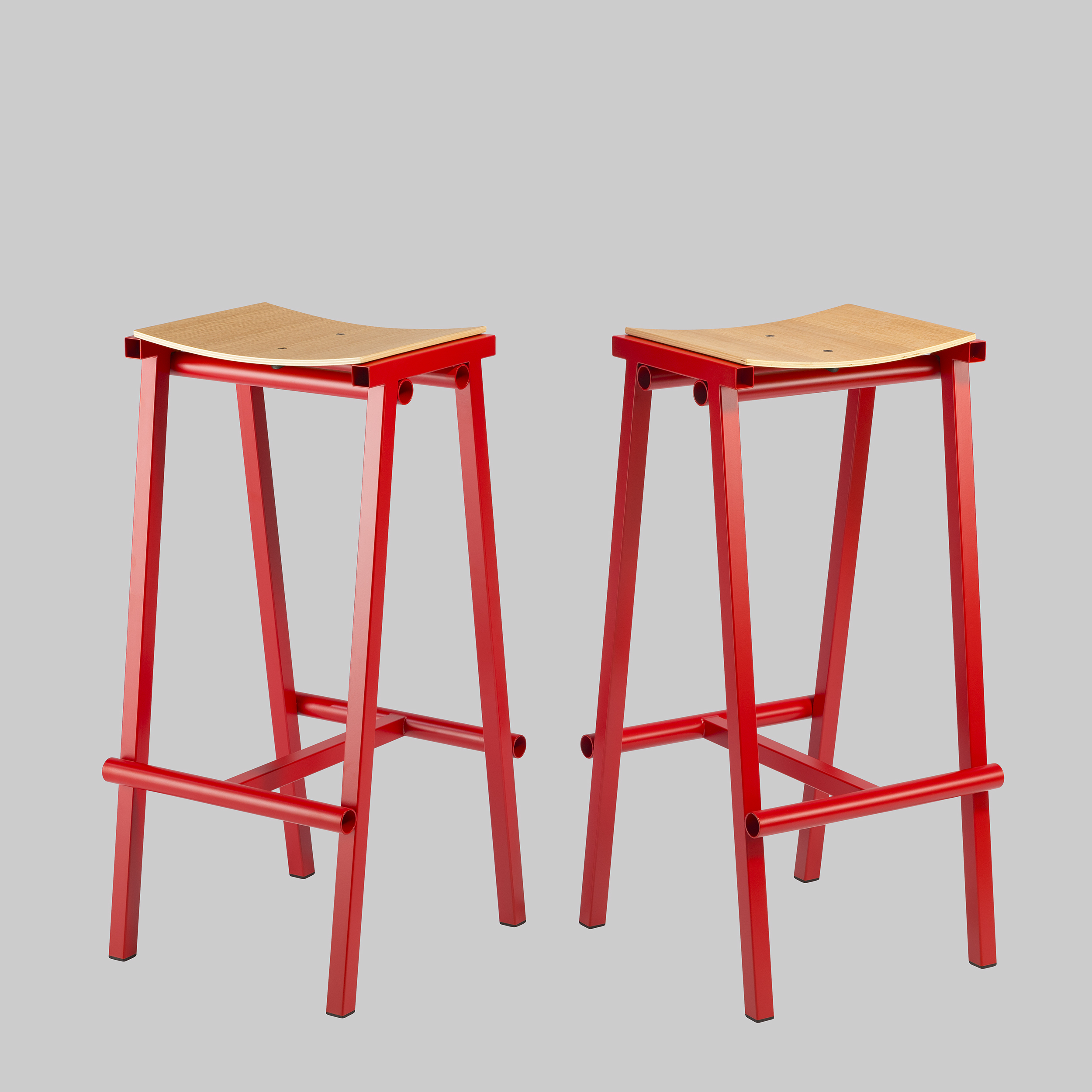 Barhocker TABURETE 8 Eiche / Rot mieten bei ADEXPO