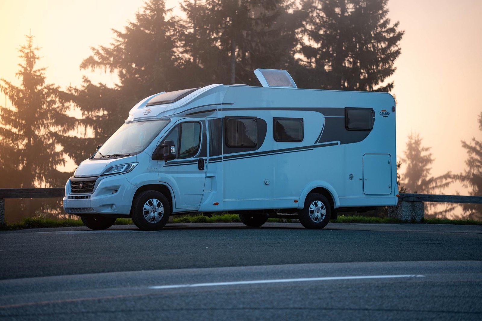 Wohnmobil 3,5t mieten in Dresden