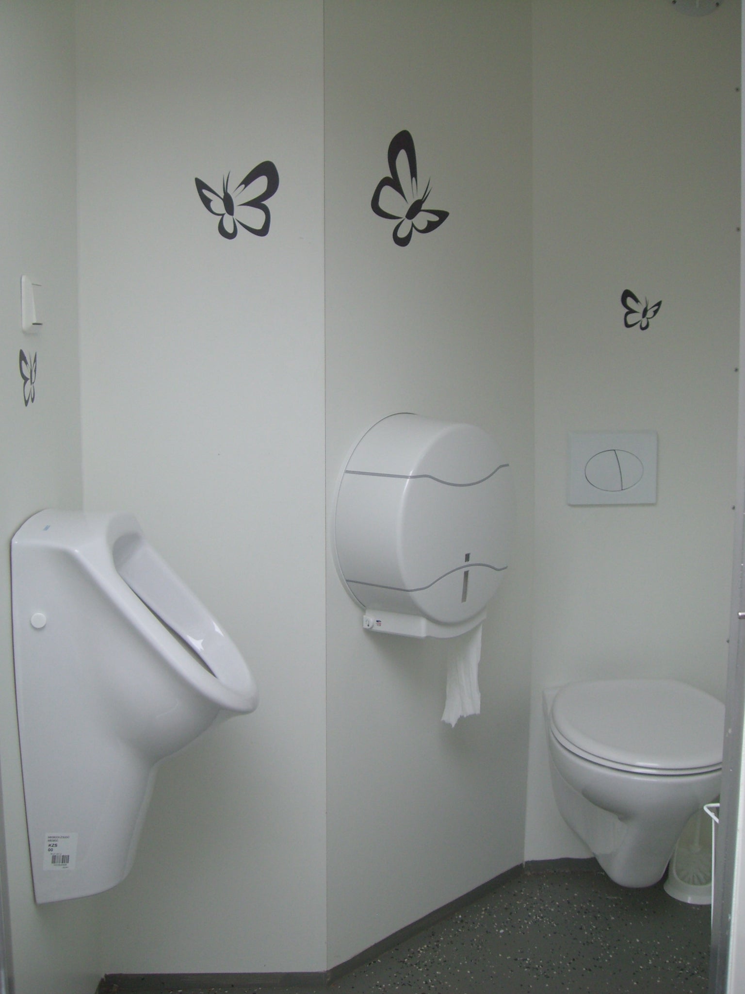 Toilettenwagen Nr.7 mit Tank , neueste Ausführung / kein Abfluß benötigt – 2