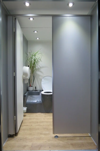 Toilettenwagen Nr.8 anschlußfrei !! Genial.... – 2