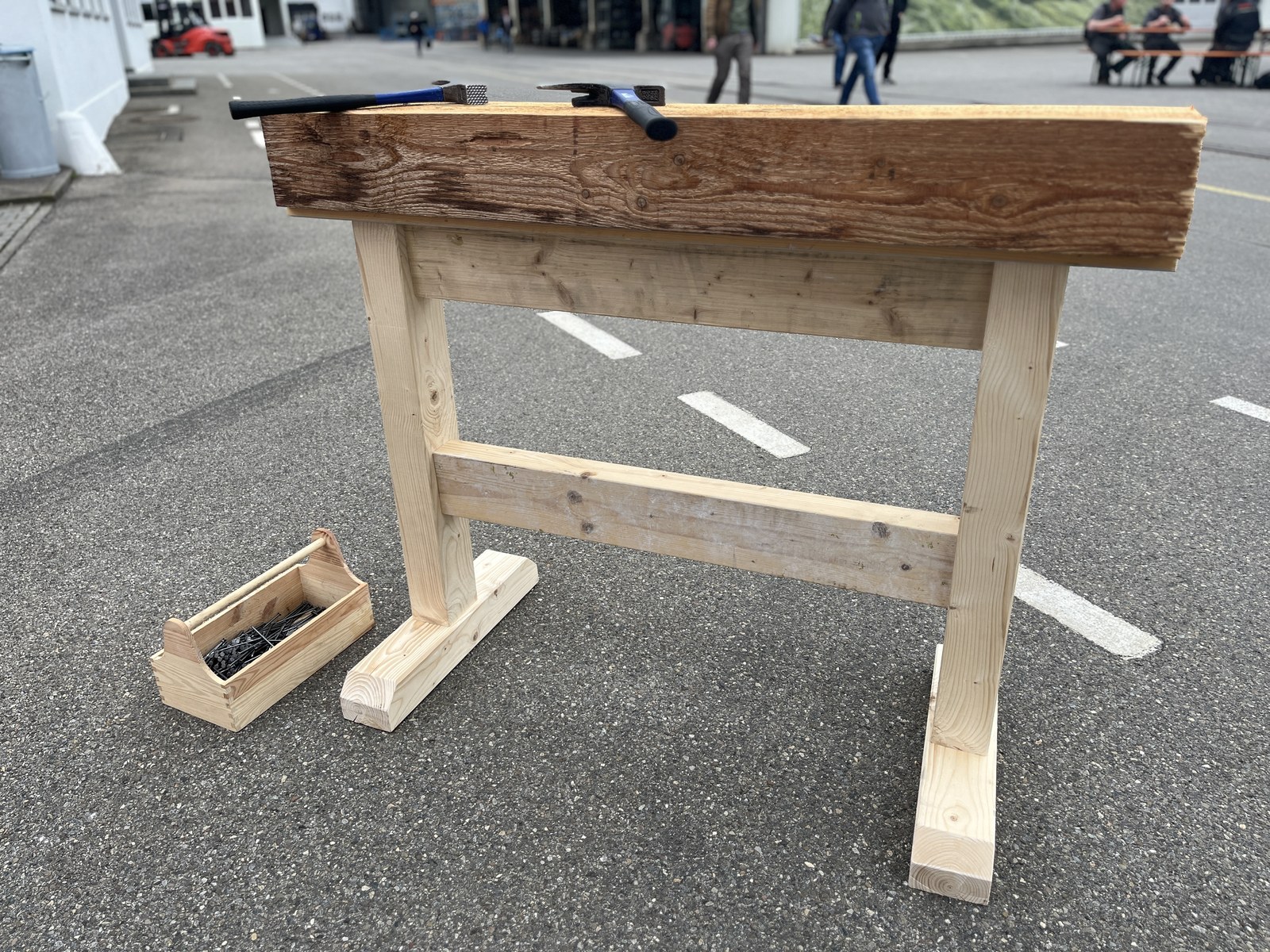 Eventmodul "Nagelbalken" mieten in Salem – Kinderprogramm